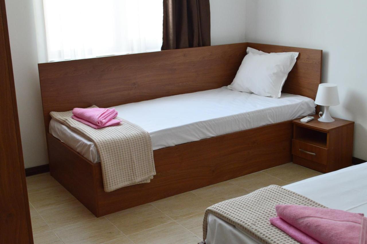 Aquamarine Apartments Sveti Vlas Buitenkant foto