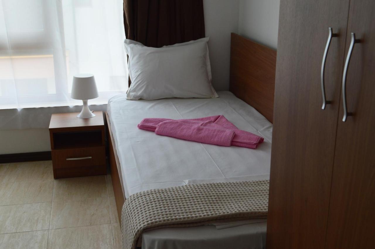 Aquamarine Apartments Sveti Vlas Buitenkant foto